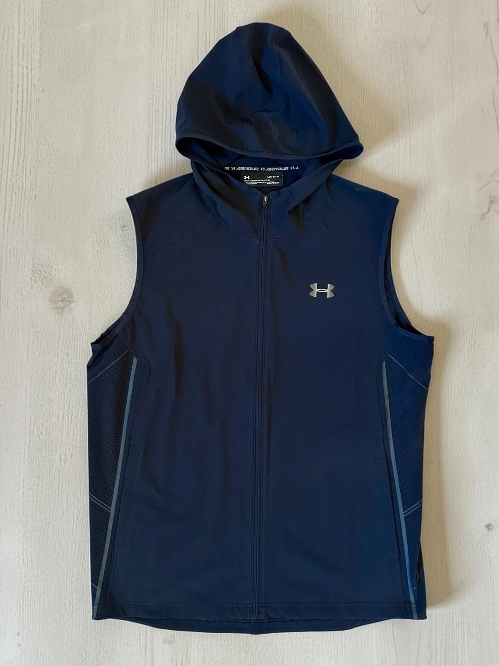 Under Armour Storm Vortex Hooded Vest in Black Men Size L